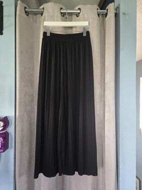 ⭐️Casa Donna Black Pleated Wide Leg Pants⭐️